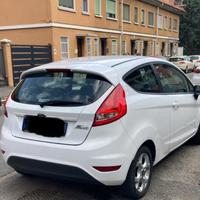 Ford fiesta titanium