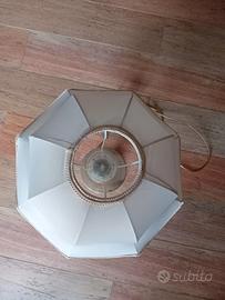 lampada da tavolo con paralume a frange