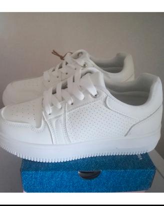 Sneakers donna bianche