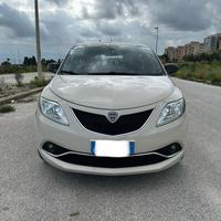 Lancia y 1.3 multijet