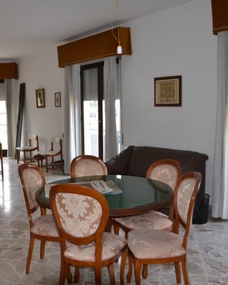 Casa indipendente con terreno edificabile