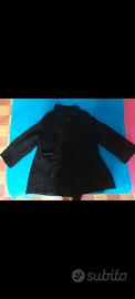 Pelliccia  da donna in lana nera 