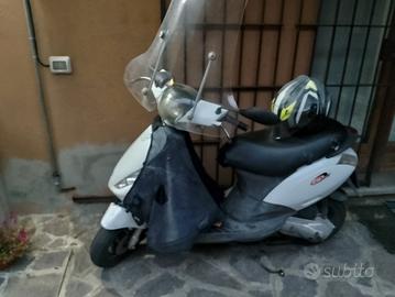 scooter Piaggio zip 50 