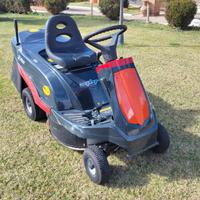 Trattorino tagliaerba idrostatico