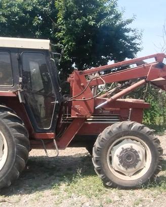 Trattore Fiat 980 DT 12