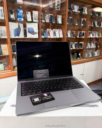 MacBook pro 14 2023 8GB RAM 1TB SSD M3