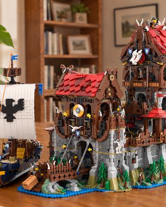 LEGO MOC Wolfpack Tower & Medieval ship