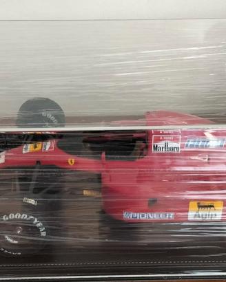 Ferrari scala 1:8