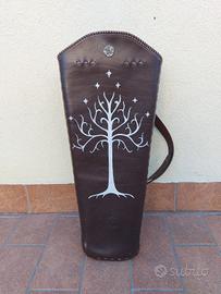 faretra da spalla in cuoio