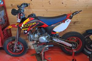 PIT BIKE 190cc.