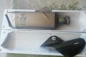 scarico akrapovic r1 2020 2025