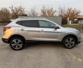 Nissan Qashqai 1.5 dci N-Connecta 115cv dct
