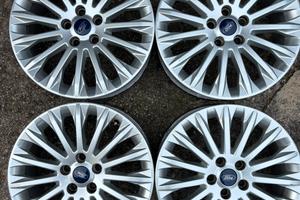 Cerchi in lega 17 originali Ford