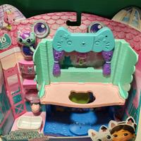 Gabby's doll house badroom