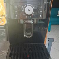 macchina del caffè automatica Delonghi Magnifica S