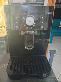 macchina del caffè automatica Delonghi Magnifica S