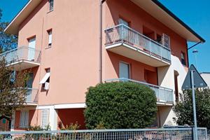 Ampia soluzione in bifamiliare celletta