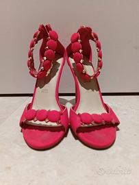Sandali rossi con tacco 