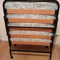 Brandina pieghevole letto una piazza con ruote