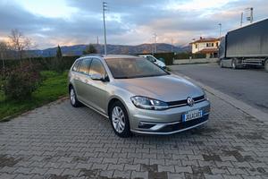 Volkswagen Golf Variant 1.6 TDI 115 CV Executive B