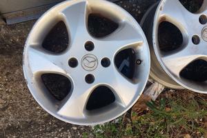 Set di 4 cerchi in lega da 15" per Ford e Mazda 