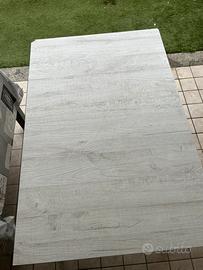 Tavolo Calligaris in legno – buone condizioni