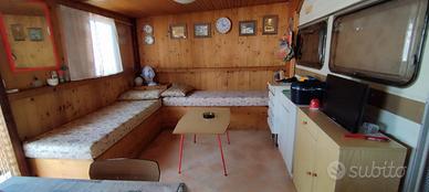 Roulotte con bungalow