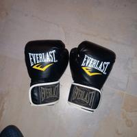 Guantoni da boxe