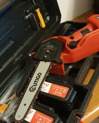 Motosega a batteria OUTIGO 21V