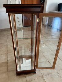 Vetrinetta in legno e vetro