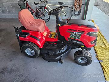 tagliaerba trattorino