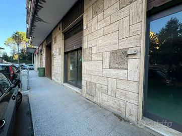 Immobile di 130 m² con 1 locale a Avellino