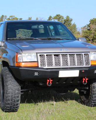 Jeep Grand Cherokee ZJ 5.9 V8