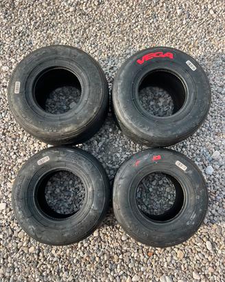 Gomme Vega M1 usate per kart