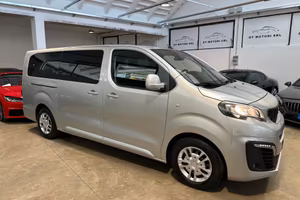 Peugeot Traveller L3 PASSO LUNGO - 9 POSTI