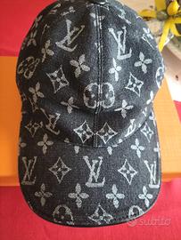 Cappello Louis Vuitton con visiera