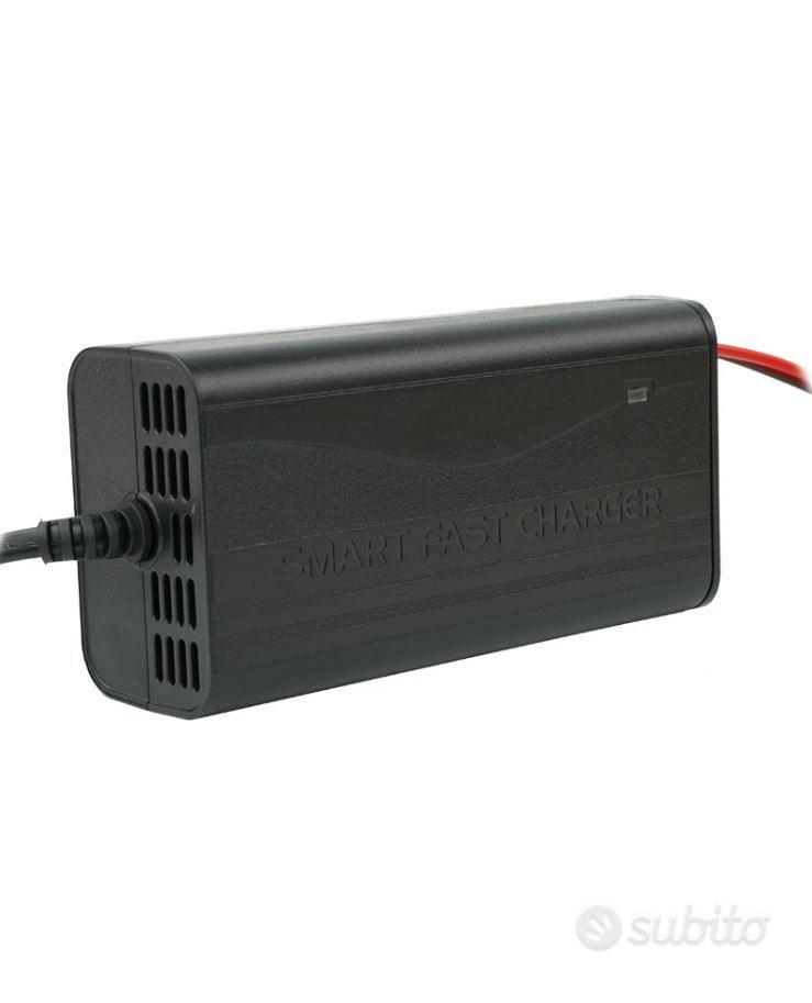 CARICA BATTERIA 12-24V 20A AUTO MOTO CAMPER BARCA CARICABATTERIE PORTATILE