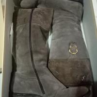 Stivali donna Alviero Martini 38 camoscio. 