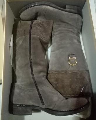 Stivali donna Alviero Martini 38 camoscio. 