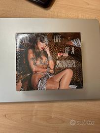 CD The Life of a Showgirl, edizione limitata