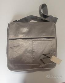 Borsa Naj Oleari