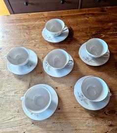 Servizio da tè in porcellana vintage 