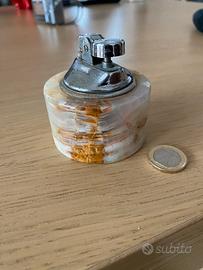 Accendino base in onice.