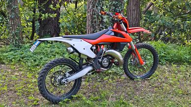 Ktm 125 targato