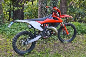 Ktm 125 targato