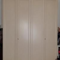 Elegante armadio 4 ante