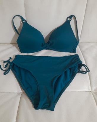 BIKINI TRIUMPH 2025.