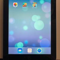 Apple iPad4 Wi-Fi 4G con custodia bambini