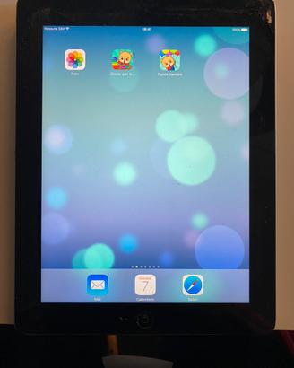 Apple iPad4 Wi-Fi 4G con custodia bambini