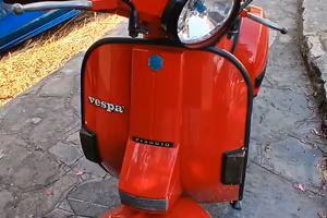Vespa Piaggio PX 150